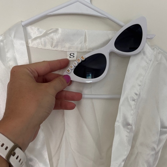 Bridal Robe - Picture 3 of 3